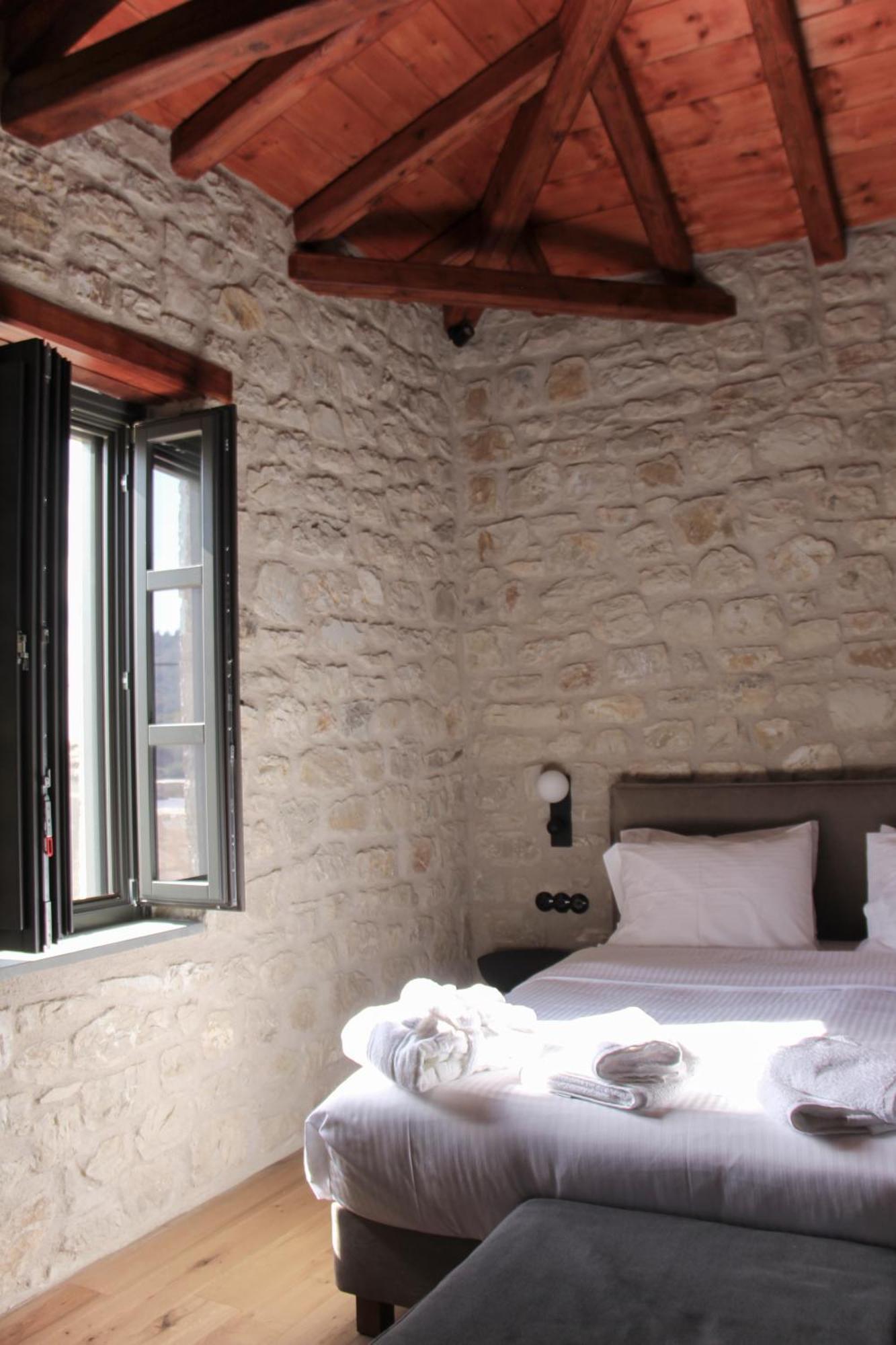 Lithero Suites Stemnitsa Zewnętrze zdjęcie